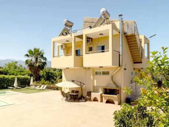 Villa Of 125 M² In Crete