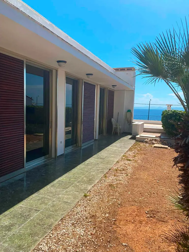 For Sale Detached House 325 M² In Attica