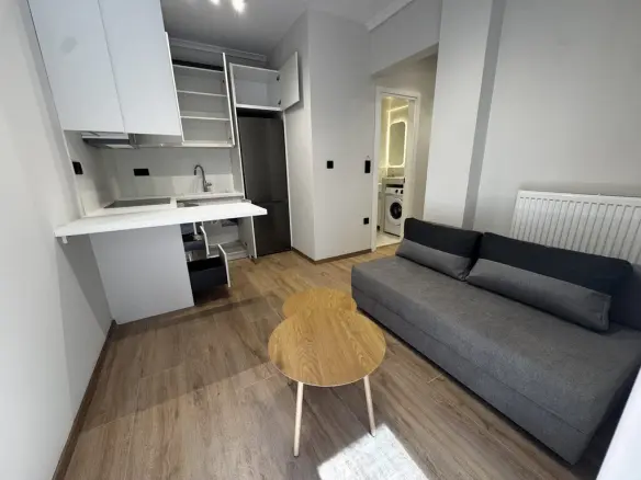 Flat Of 38 M² With Balcony In Thessaloniki