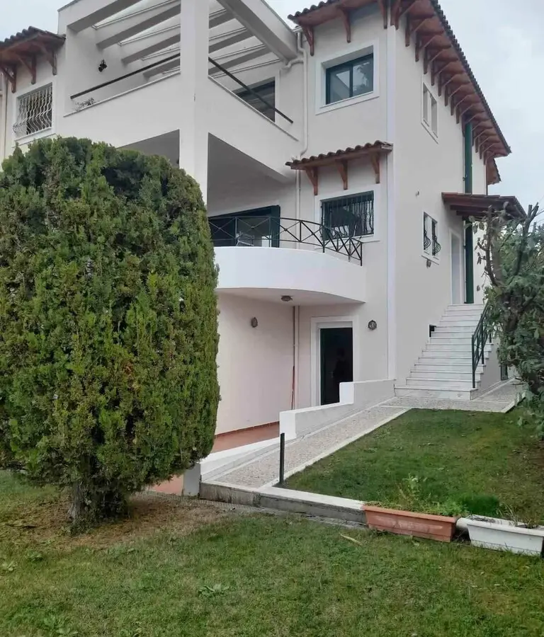 Maisonette Of 220 M² In Attica