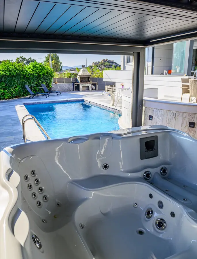 Villa Of 384 M² In Attica