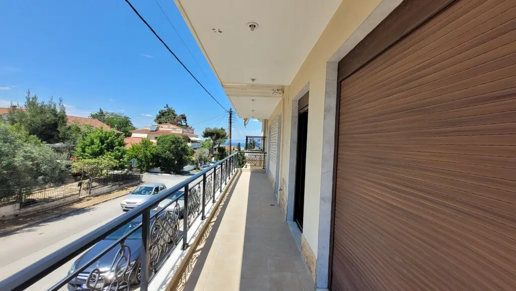 Flat Of 110 M² In The Suburbs Of Thessaloniki