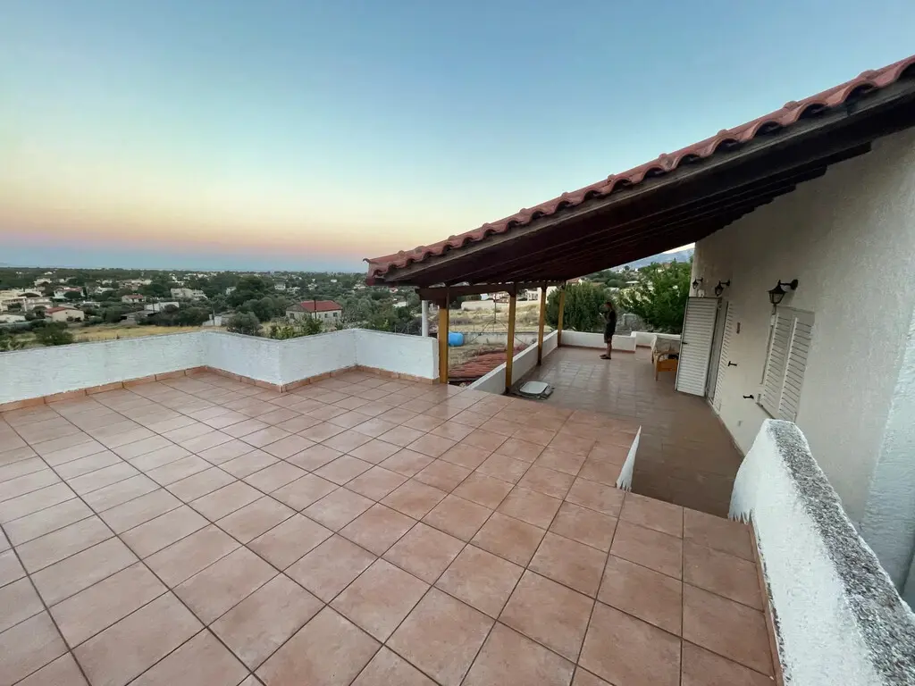 Detached House Of 165 M² In Attica