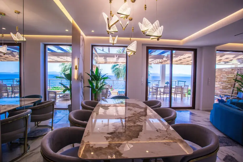 For Sale Villa 180 M² In Chalkidiki