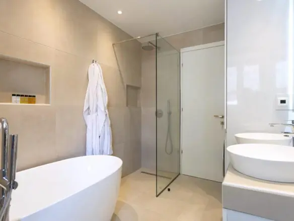 Flat Of 133 M² In Corfu