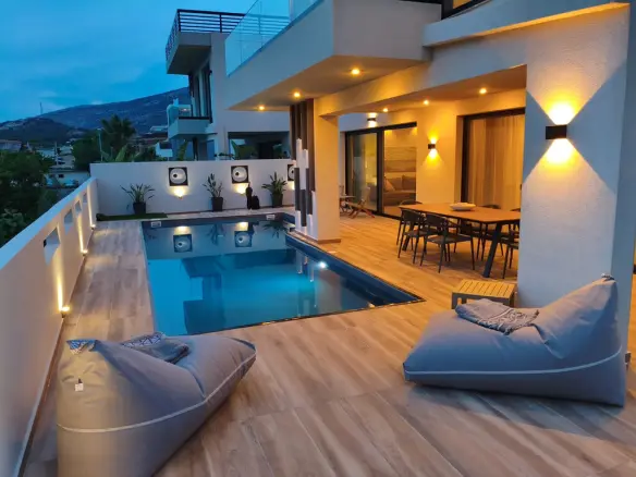 Villa Of 220 M² In Attica