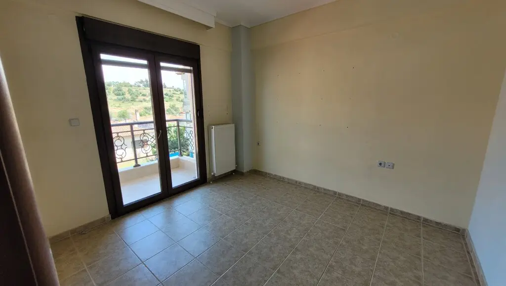 Flat Of 110 M² In The Suburbs Of Thessaloniki