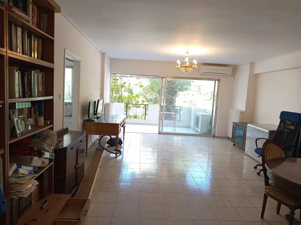 Flat Of 113 M² In Athens