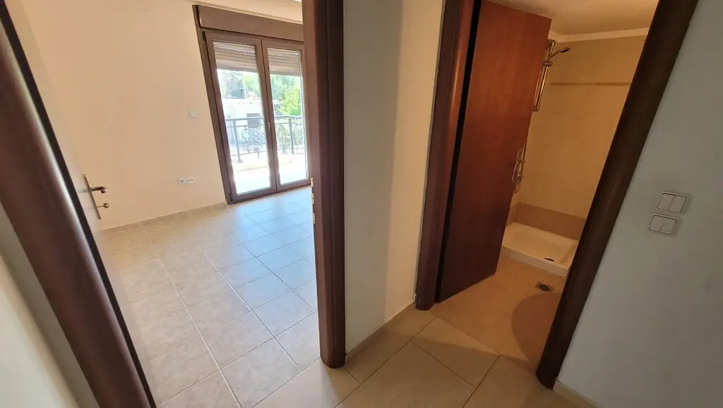 Flat Of 110 M² In The Suburbs Of Thessaloniki