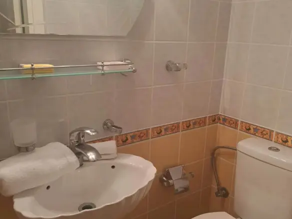 3-bedroom Maisonette In Markopoulo Oropou, Greece (220 M²)