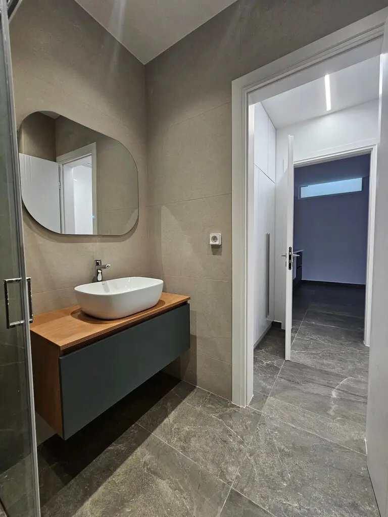 For Sale Detached House 215 M² In Athens