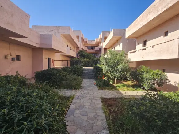 Hotel Of 970 M² In Crete