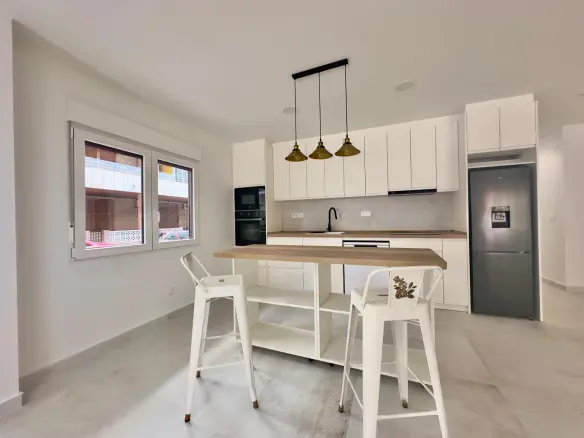 Apartment 150 M² In Torrevieja, Spain – Mediter Real Estate