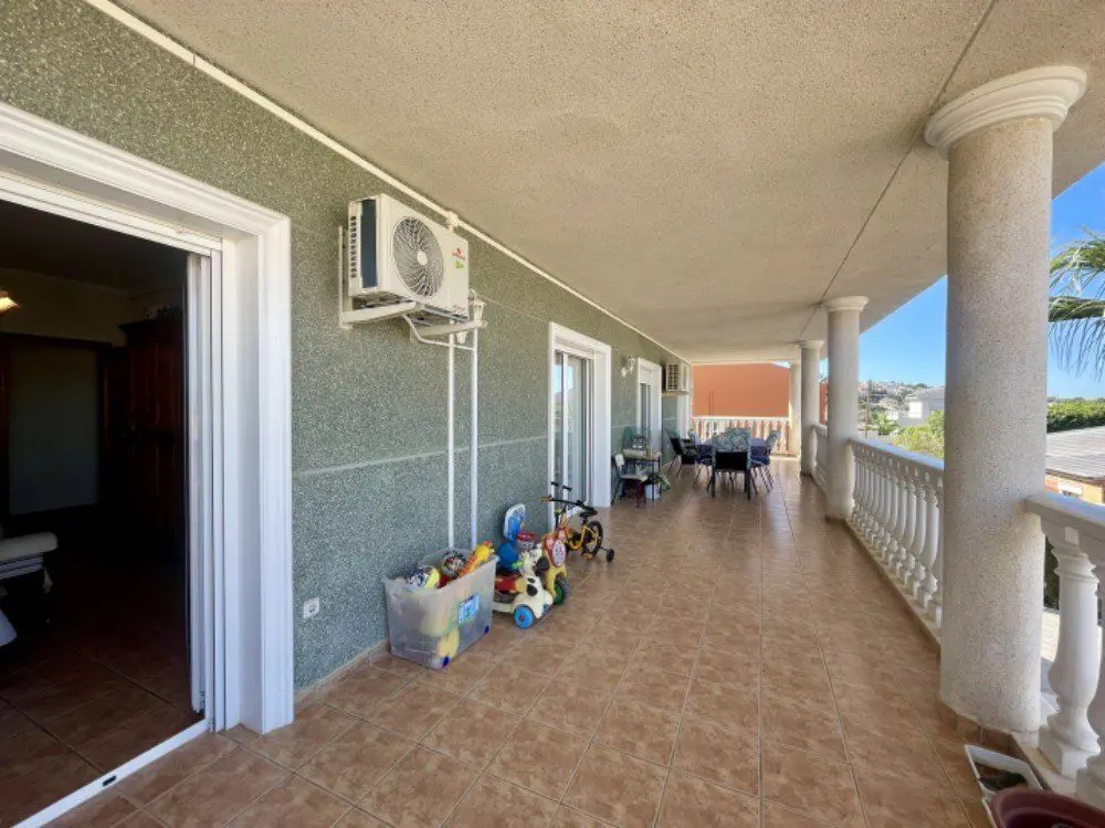 Villa Of 300 M² With Sea Views In Rojales, Spain