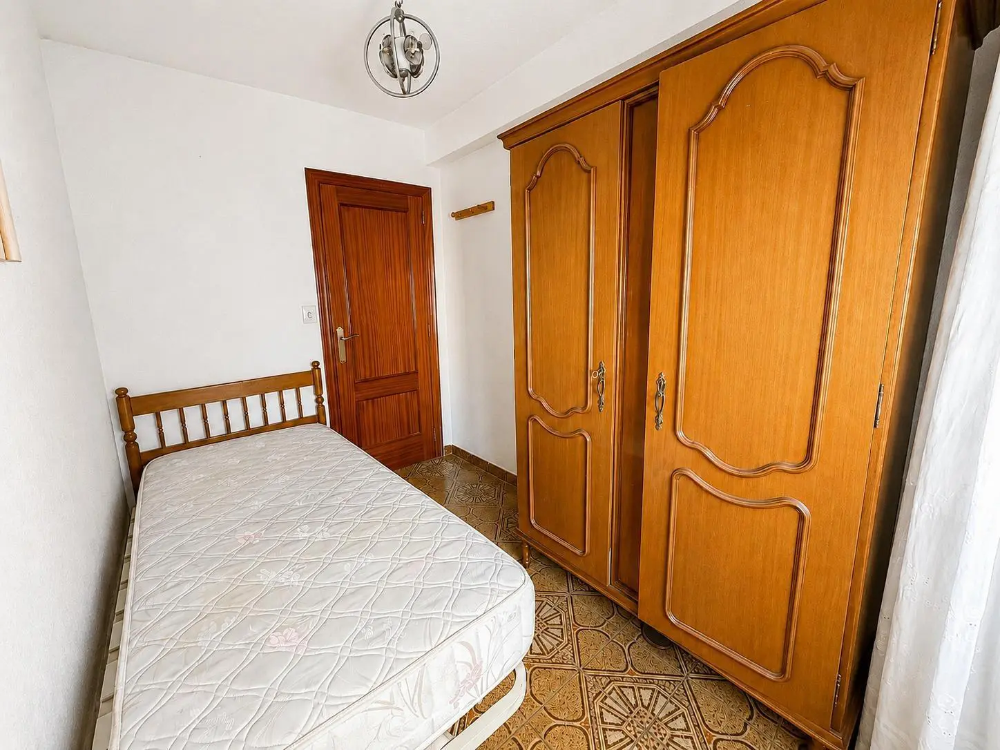 Apartment Of 69 M² In Alicante, Spain