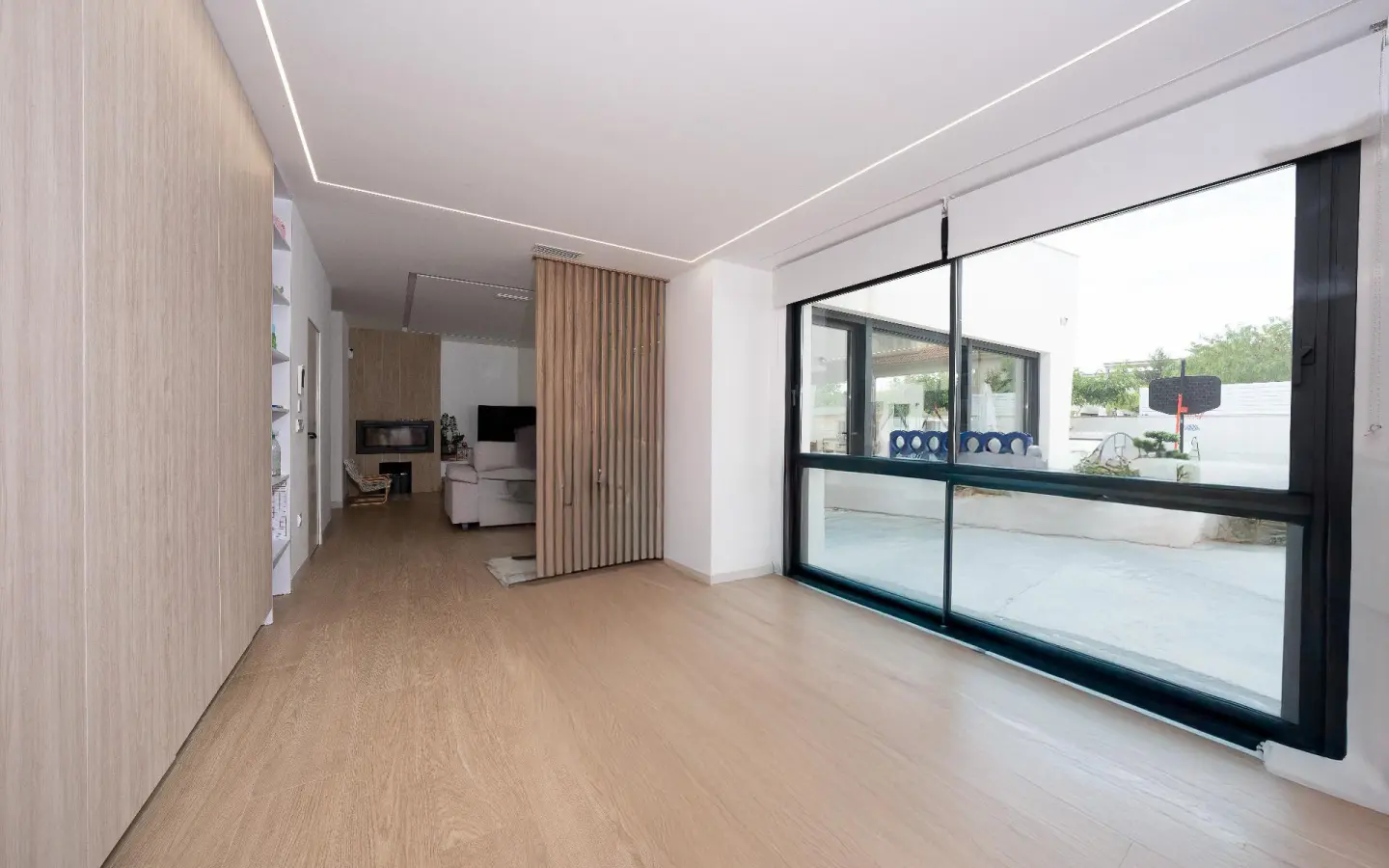 3-bedroom Villa In Castalla, Spain (258 M²)