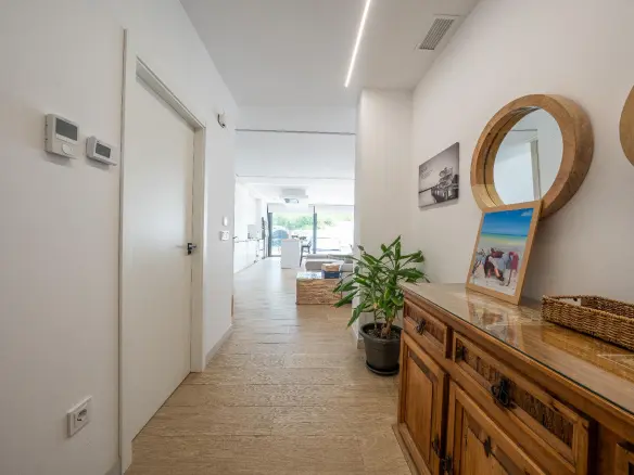 3-bedroom Villa In Castalla, Spain (258 M²)
