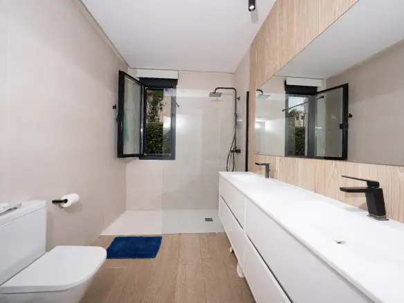 3-bedroom Villa In Castalla, Spain (258 M²)