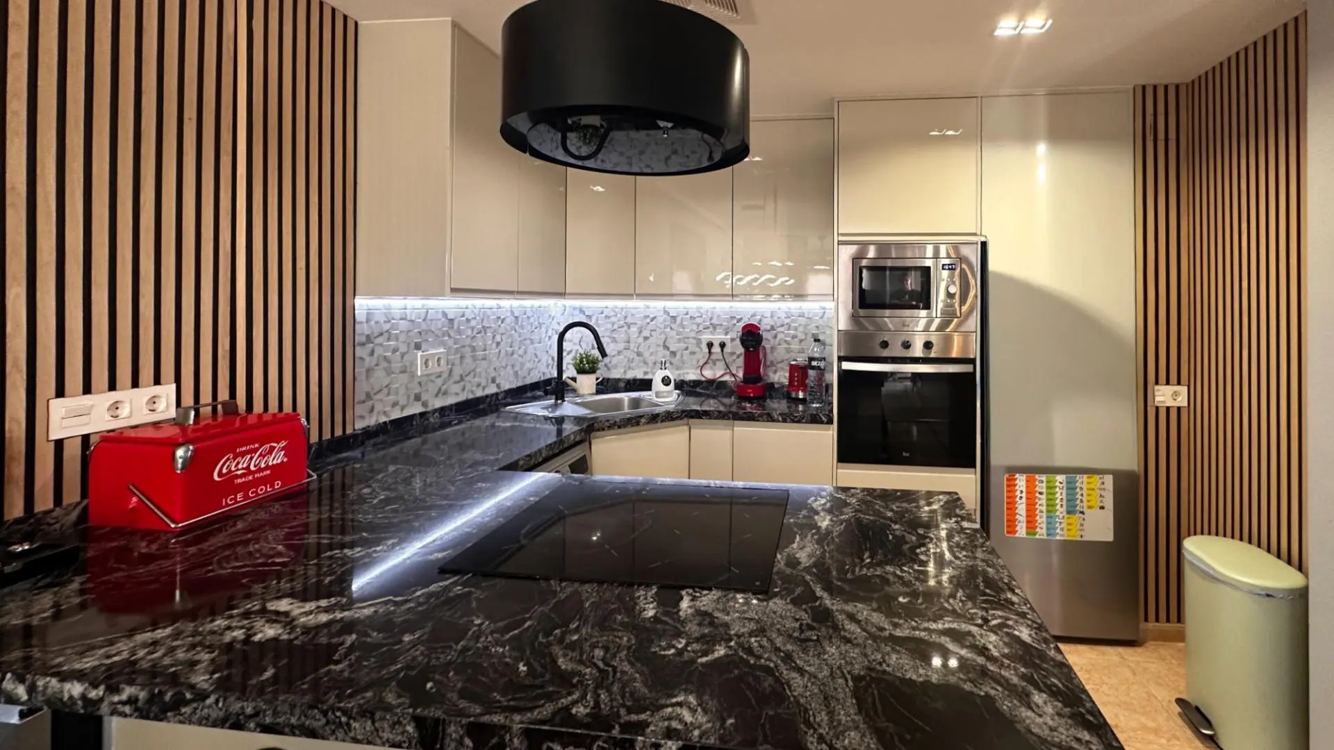 Apartment Of 94 M² In Torrevieja, Spain