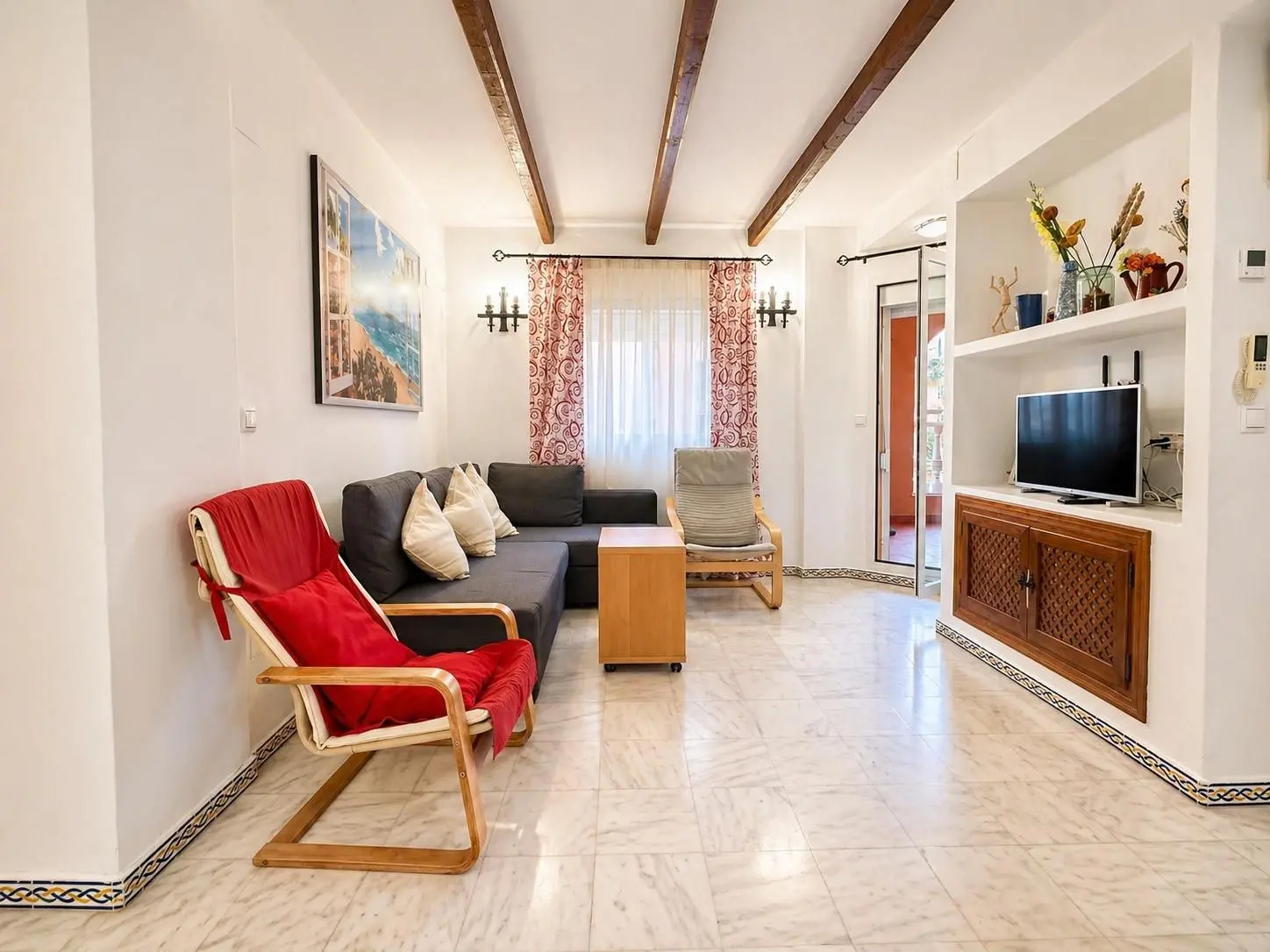 Apartment Of 93 M² In Torrevieja, Spain