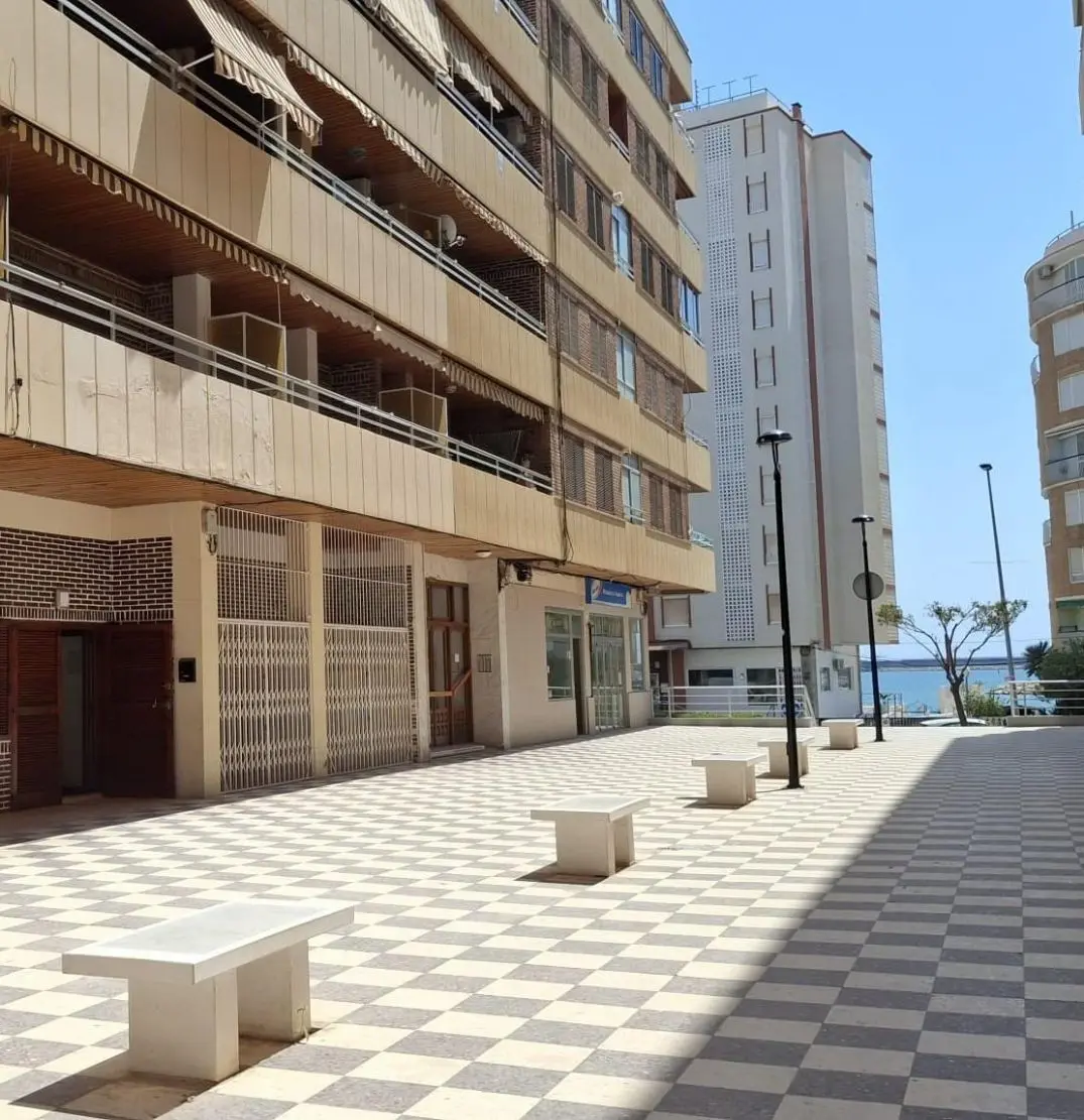 Apartment Of 91 M² In Torrevieja, Spain