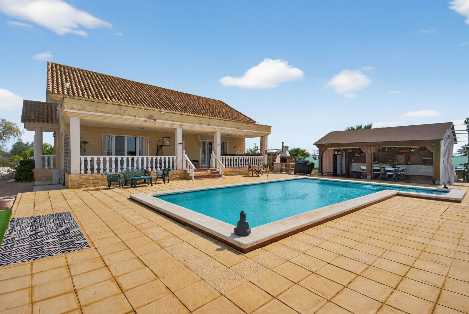 Country House 237 M² In Crevillent, Spain – Mediter Real Estate