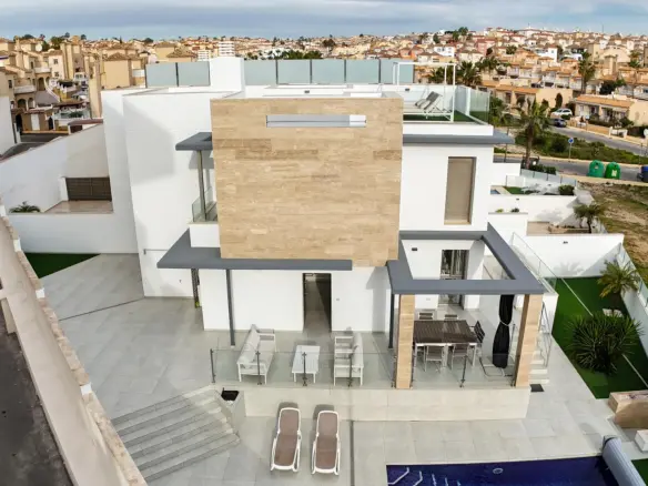 Villa Of 148 M² In Orihuela Costa, Spain