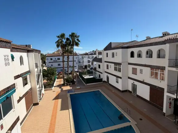 Apartment Of 64 M² In Torrevieja, Spain