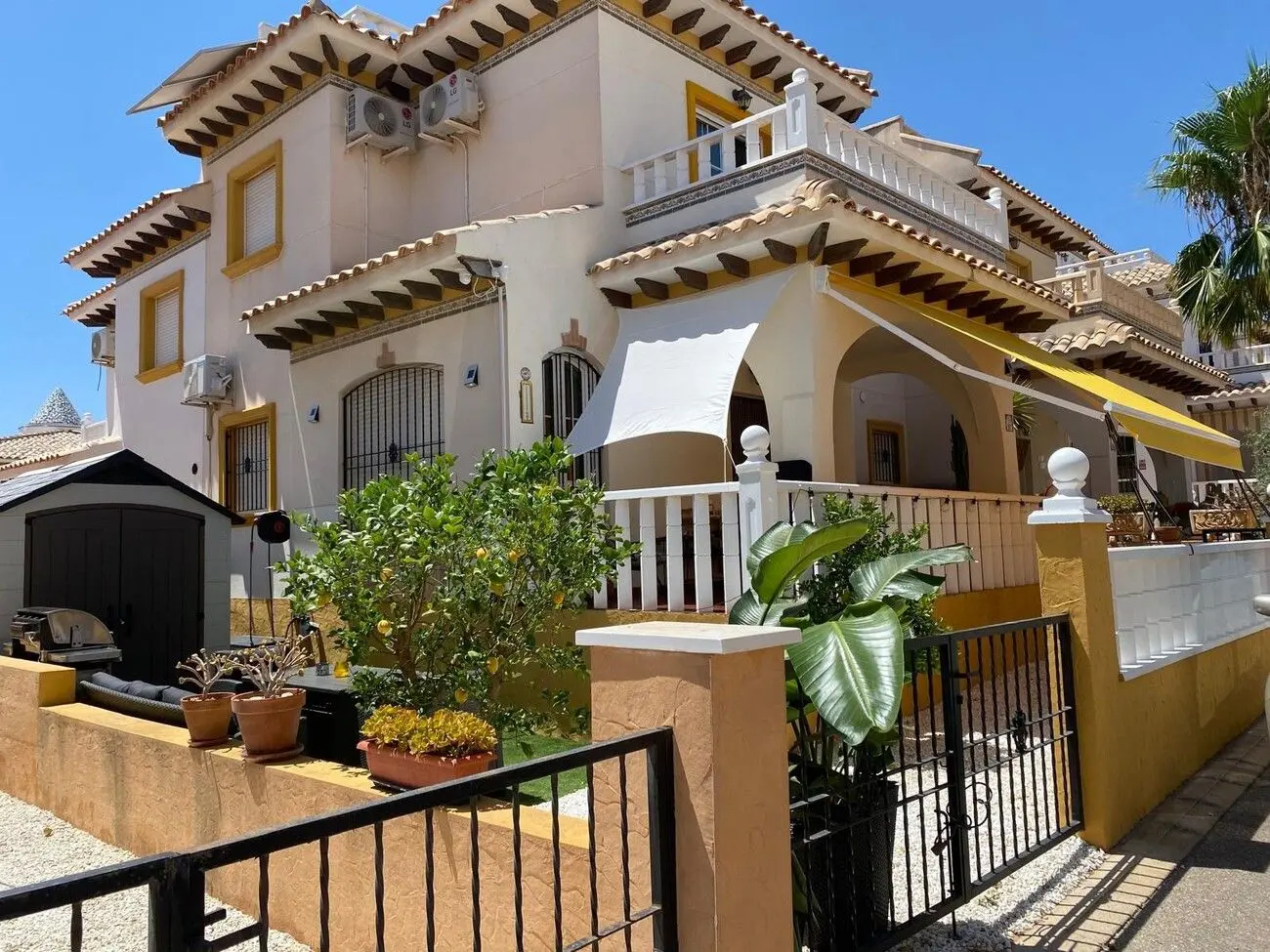 Bungalow Of 0 M² In Orihuela Costa, Spain
