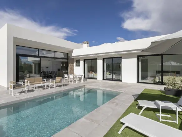 Villa Of 115 M² In Calasparra