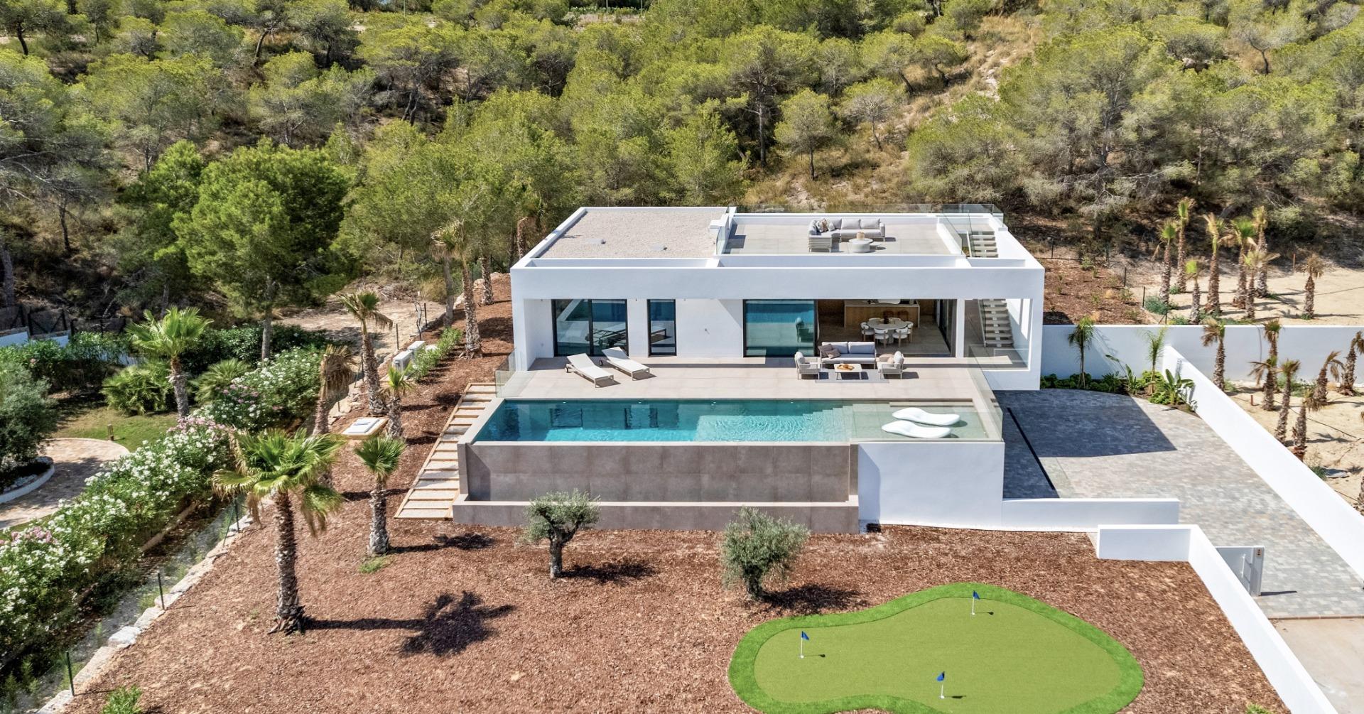 Villa 451 M² In Orihuela, Spain – Mediter Real Estate