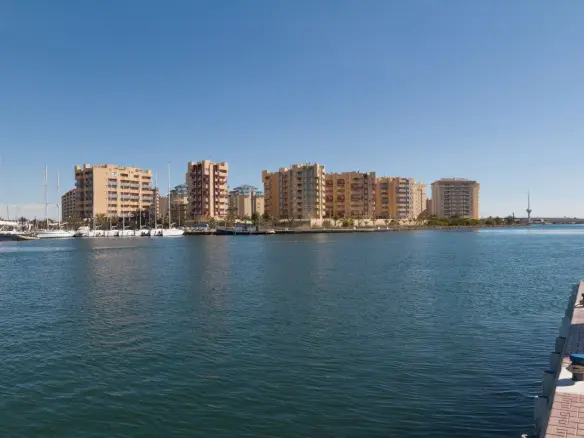 Apartment Of 102 M² In La Manga Del Mar Menor, Spain