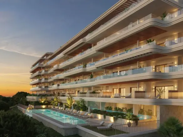 Apartment Of 120 M² With Sea View In Torremolinos