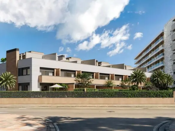 Terraced House Of 289 M² In Fuengirola, Spain
