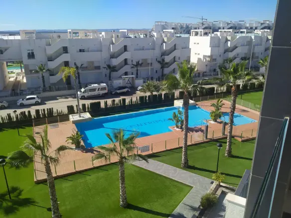 Apartment Of 87 M² In Guardamar Del Segura, Spain