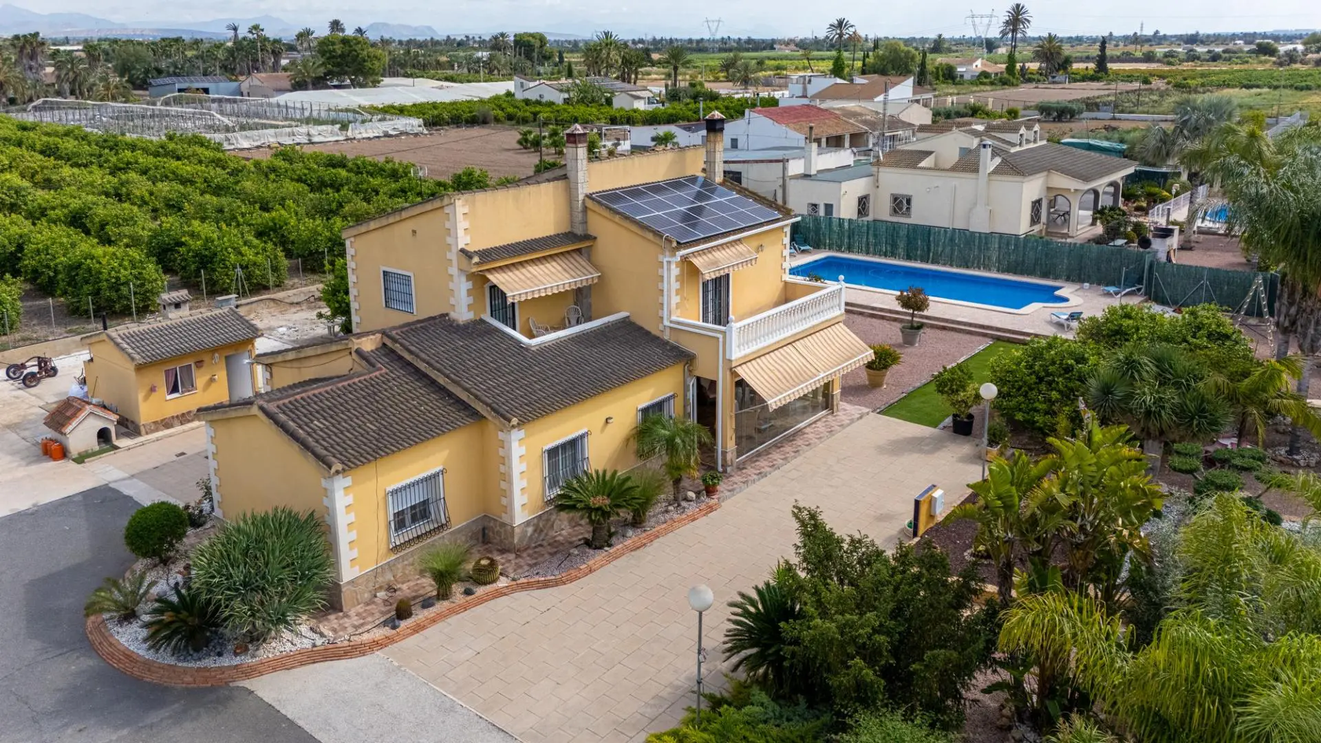 Villa Of 199 M² In La Hoya, Spain