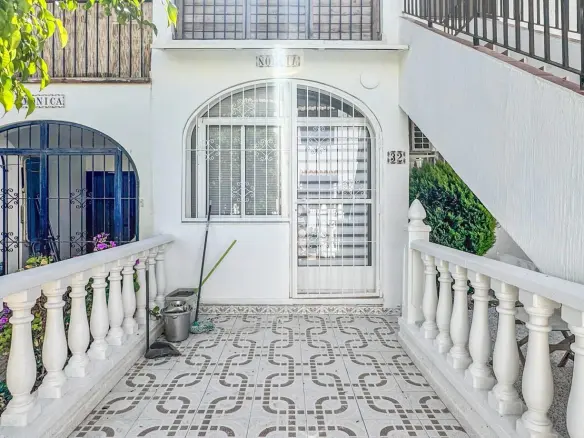Bungalow Of 31 M² In Torrevieja, Spain