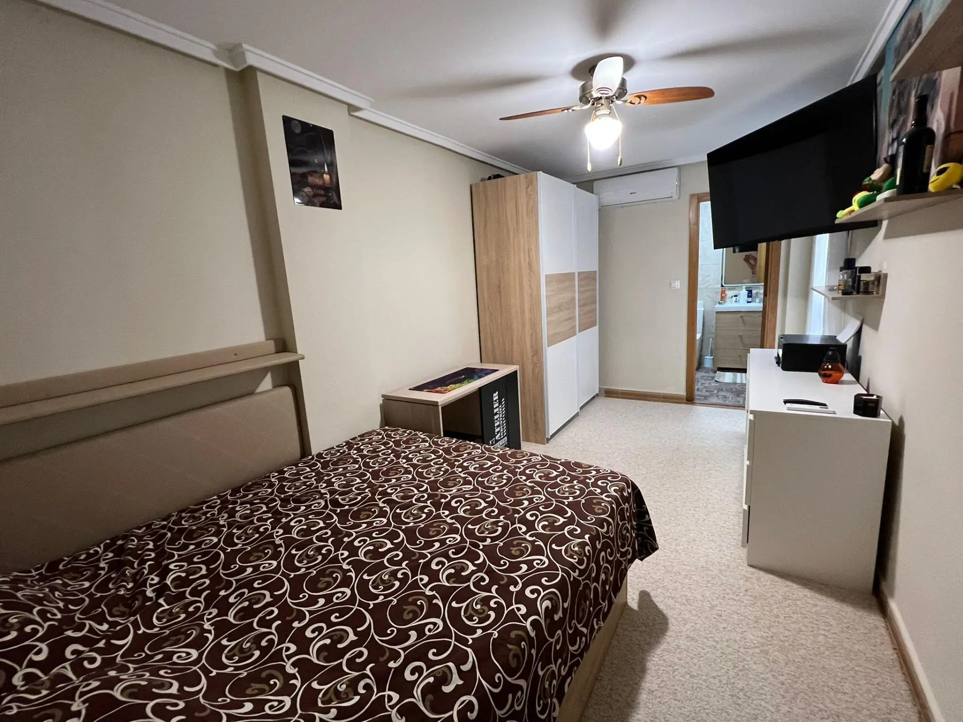 Apartment Of 91 M² In Torrevieja, Spain