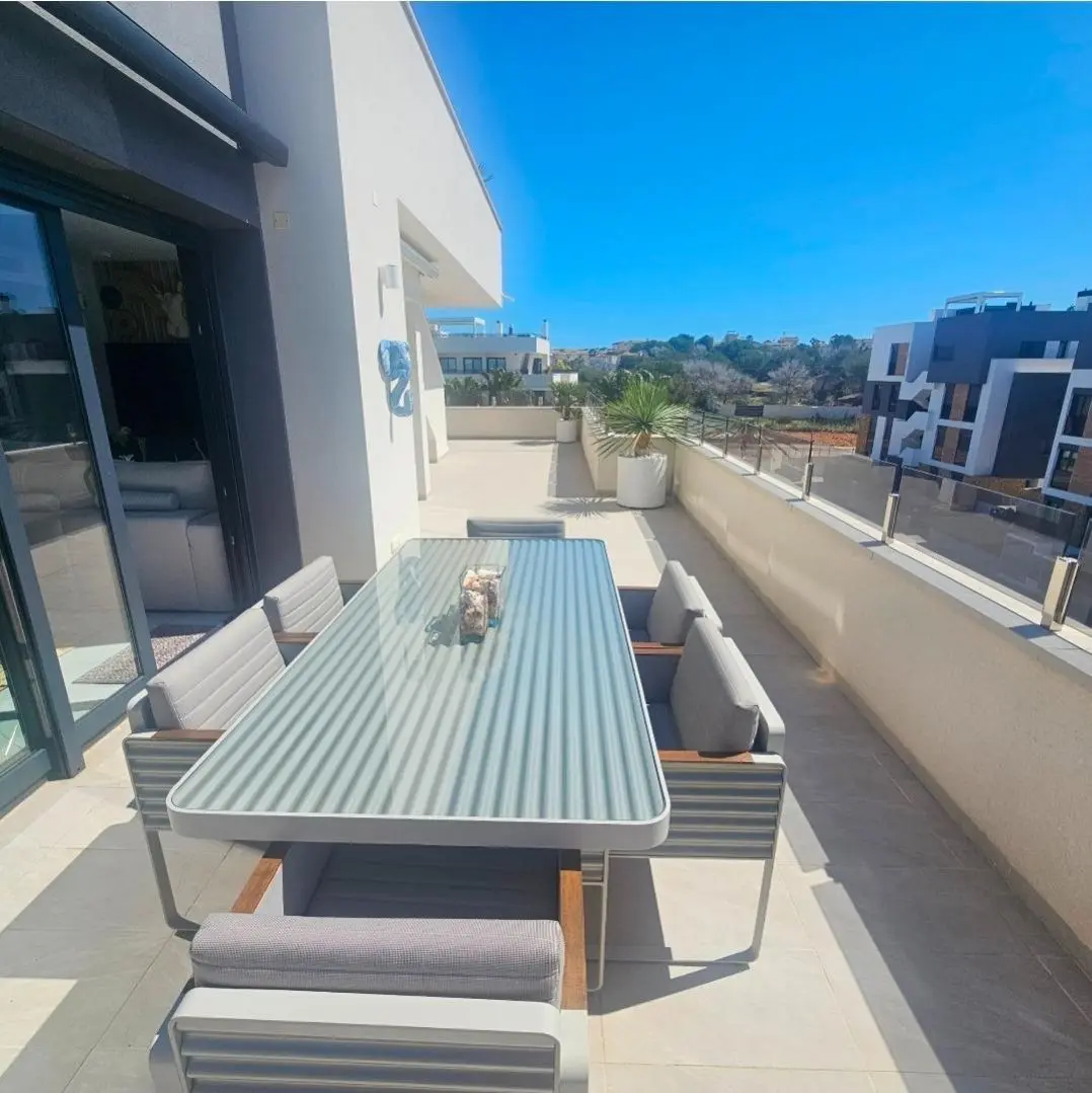 Penthouse Of 270 M² With Sea Views In Orihuela Costa, Spain