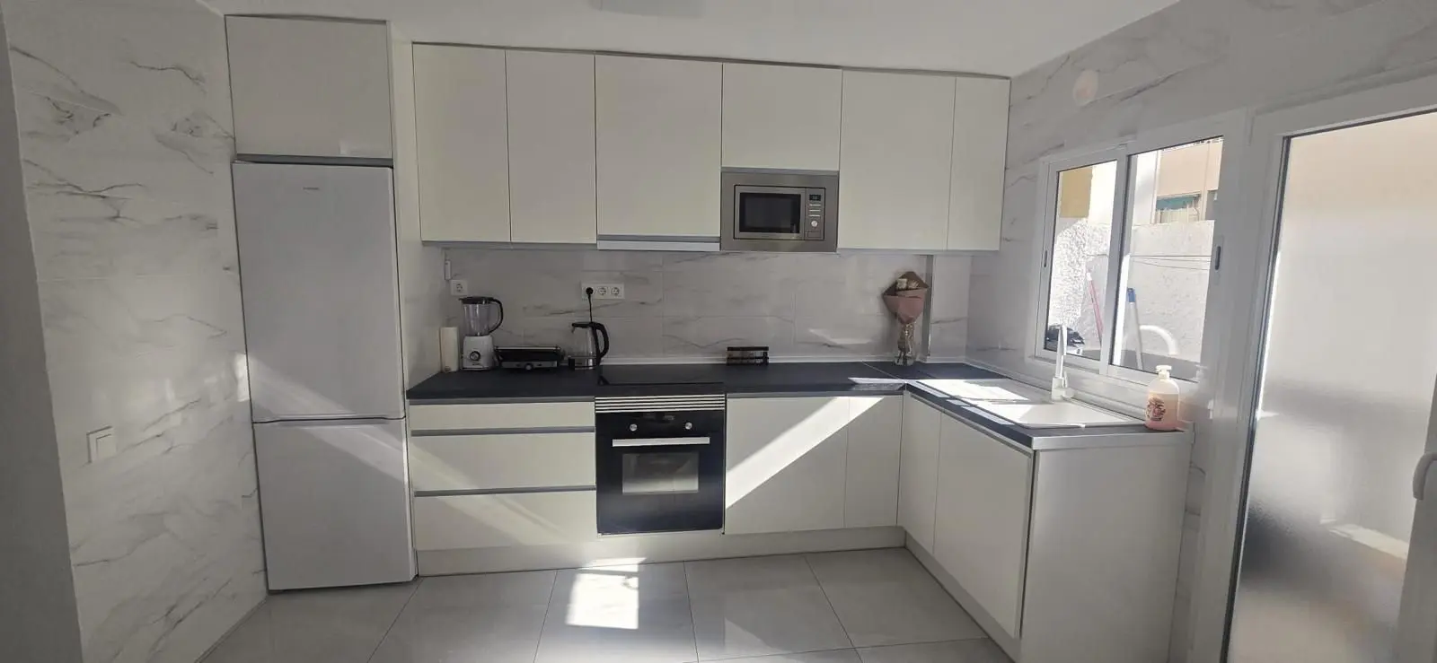 Apartment Of 108 M² In Torrevieja, Spain
