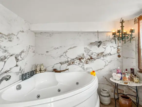 Villa Of 480 M² In Rojales, Spain