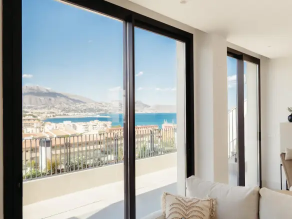 2-bedroom Apartment In Alfaz Del Pi, Spain (84 M²)
