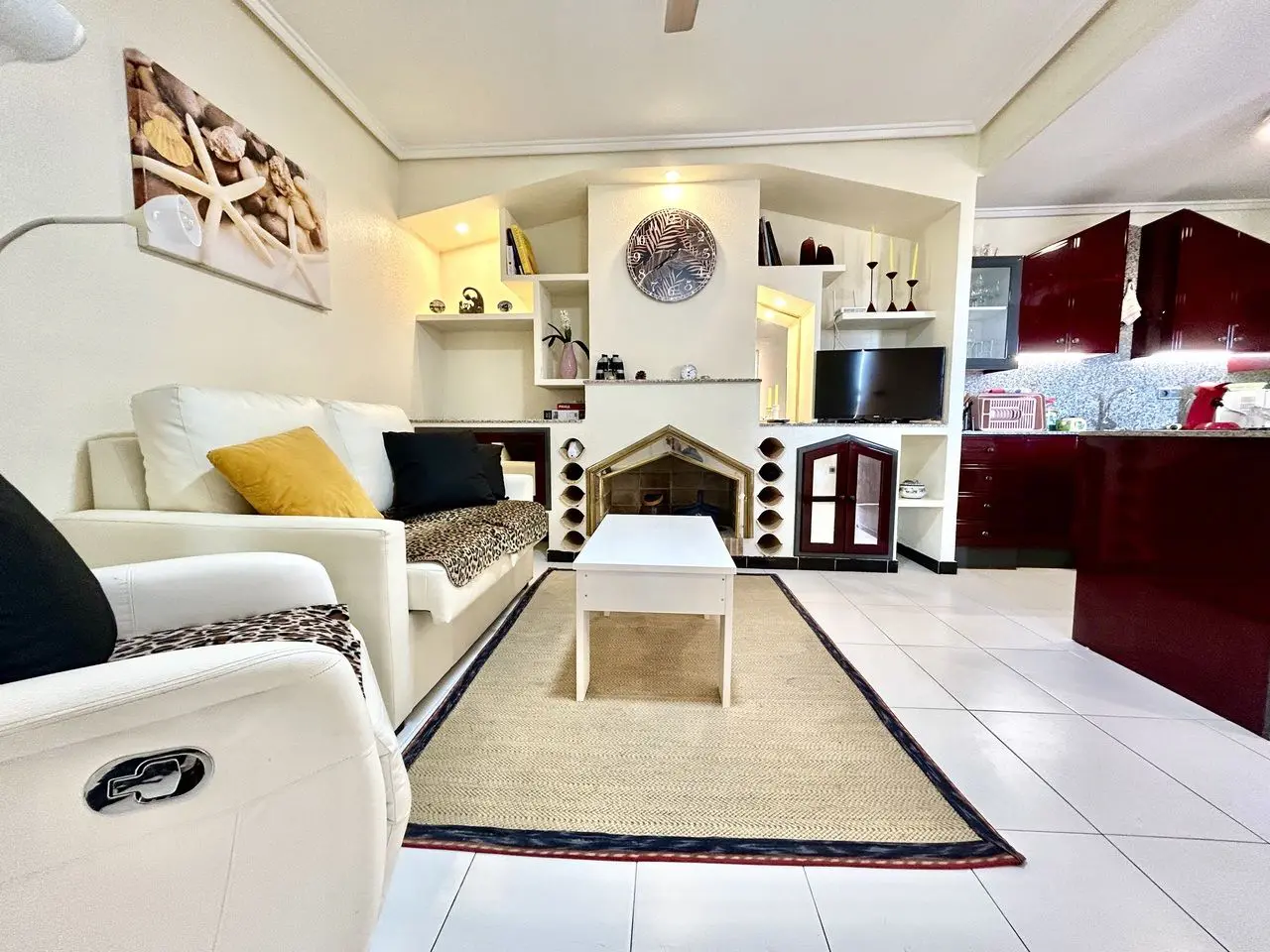 Apartment Of 78 M² In Torrevieja, Spain