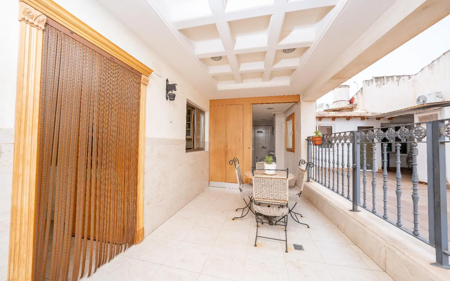 3-bedroom Terraced House In Novelda, Spain (230 M²)