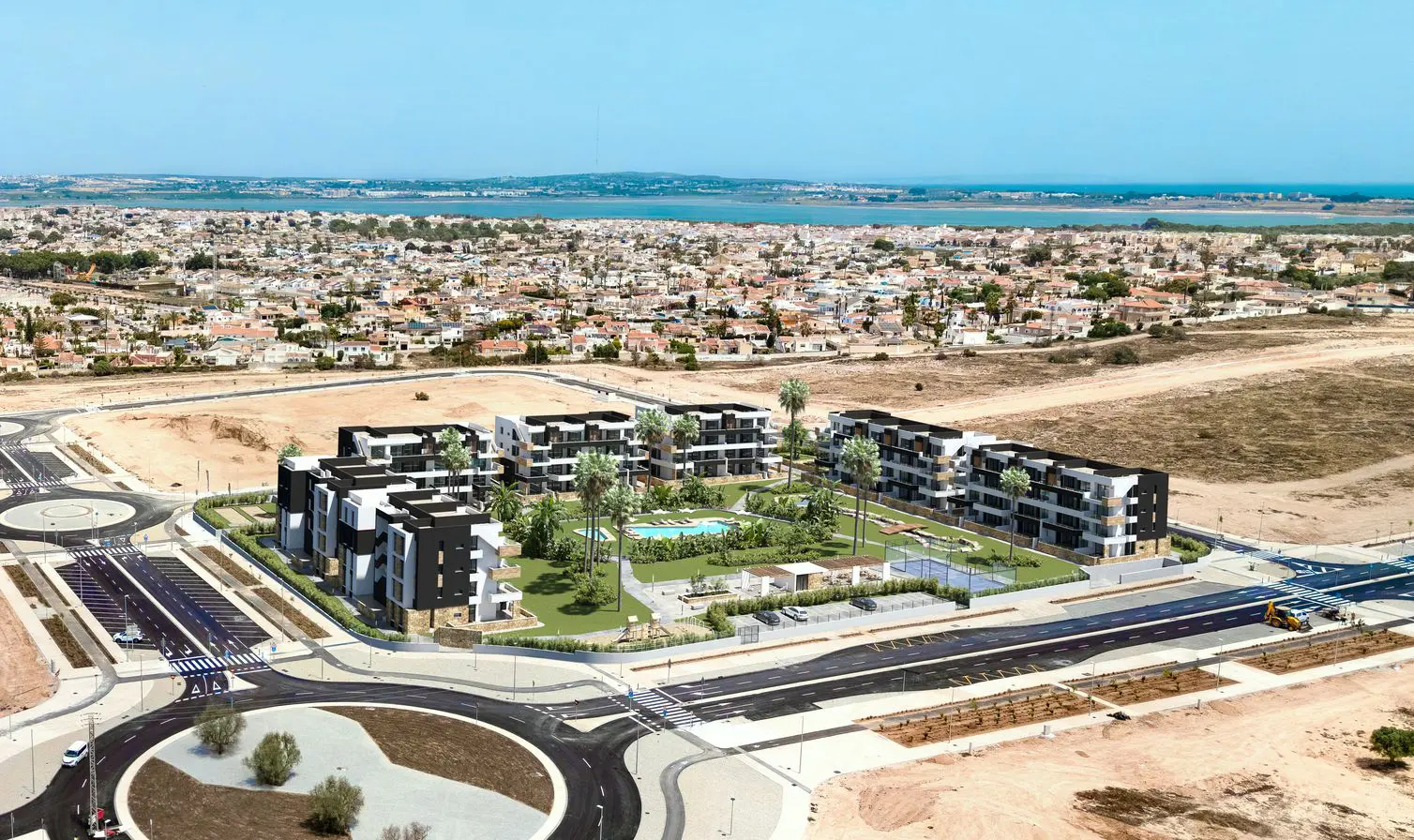 Apartment Of 77 M² In Torrevieja, Spain