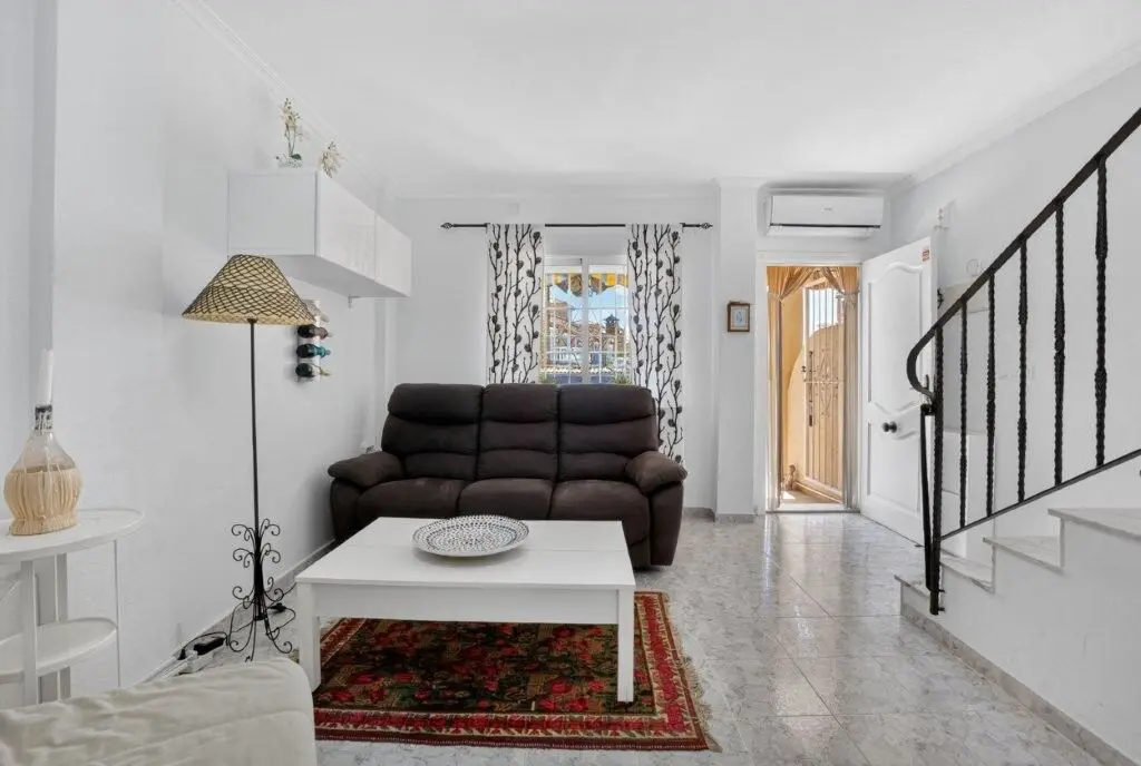 House Of 79 M² In Torrevieja, Spain