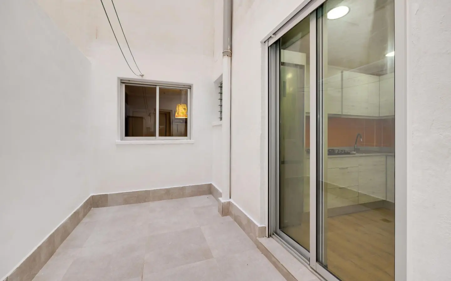 Apartment Of 115 M² With Sea View In Torrevieja, Spain