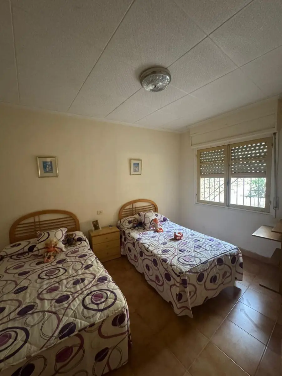 House Of 350 M² In Orihuela, Spain
