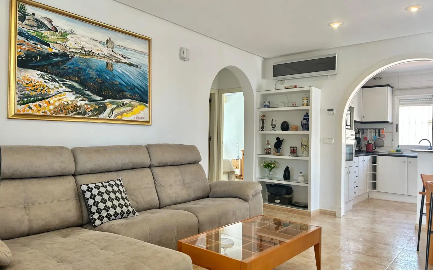 Villa Of 115 M² In Torrevieja, Spain