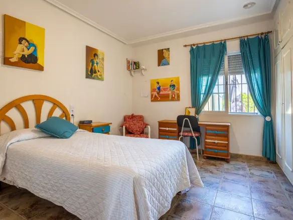 Villa Of 199 M² In La Hoya, Spain